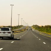 Voyager avec sa voiture : les précautions à prendre