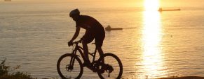 Une randonnée en VTT enduro à la découverte des charmes du Cap-Vert